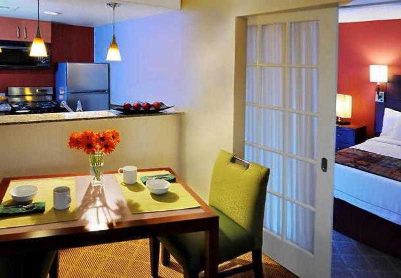 Sonesta Es Suites Dallas Central Expressway Luaran gambar
